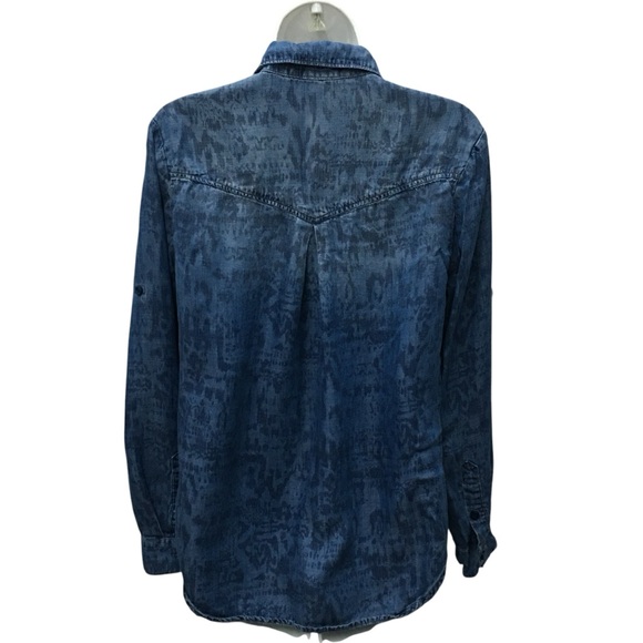 Cloth & Stone Blue Tencel Roll Tab 3/4 Button Pullover Shirt - Women’s XS - Picture 8 of 15